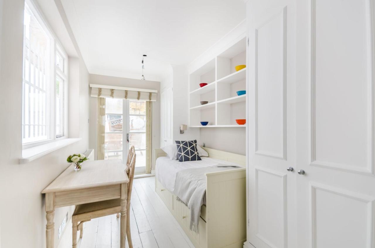 Joivy Elegant 2-Bed, 2 Bath Flat With Private Terrace In South Kensington, Close To Tube Londra Esterno foto